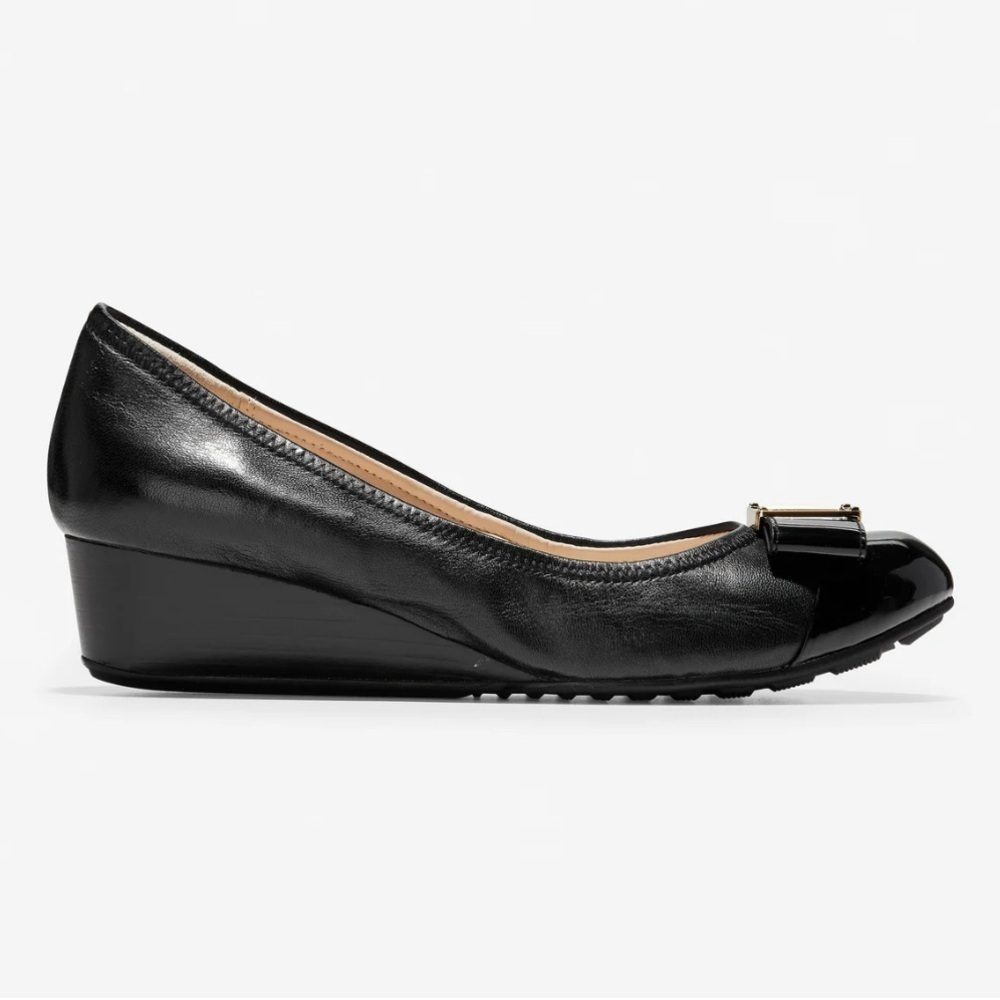 Cole Haan Emory Bow Wedge Pumps in Black Size 8B - Picture 4 of 10
